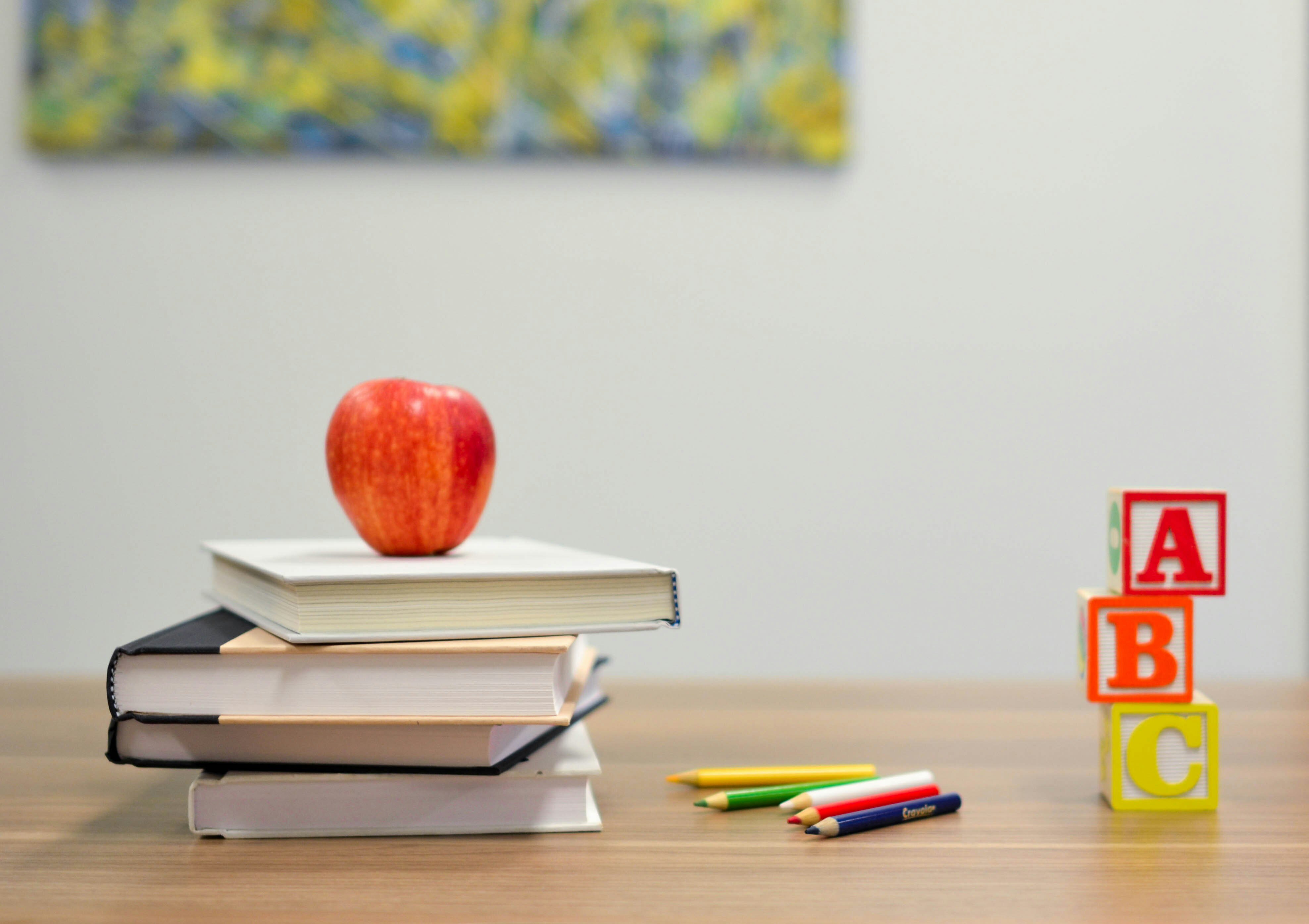 books-apple-blocks